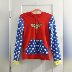 Wonder women zip up Halloween